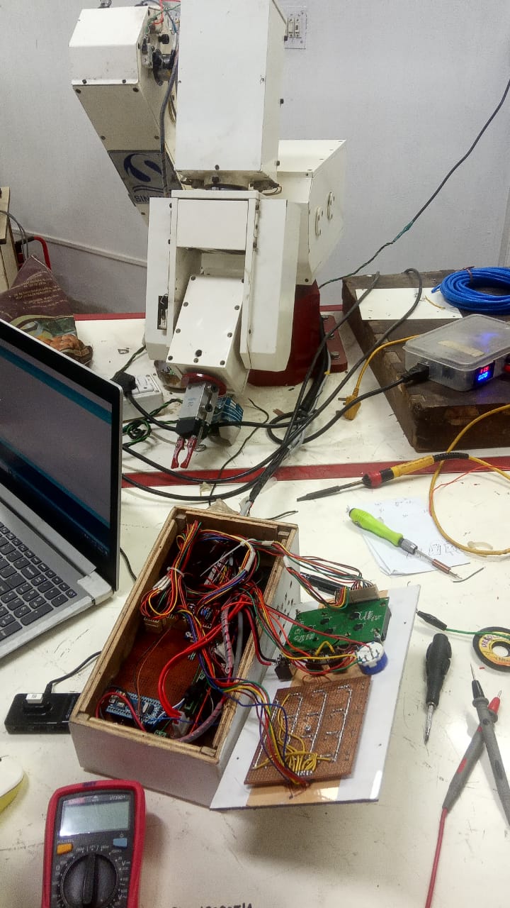 6-Arm Robotics Control